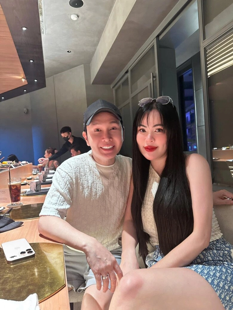 Nsưt vũ luân rưng rưng nước mắt vì được làm bố 3 con của hoa hậu phương lê phản ứng khi biết mẹ sinh thêm em - 6
