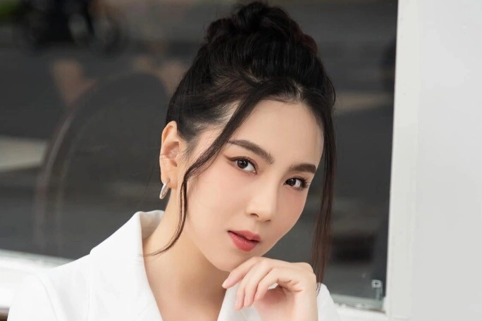 Nữ btv vtv tuyên bố 3 không khi ly hôn thiếu gia nay sinh quý tử bác sĩ phải kiểm tra 2 lần vì vượt chuẩn - 2