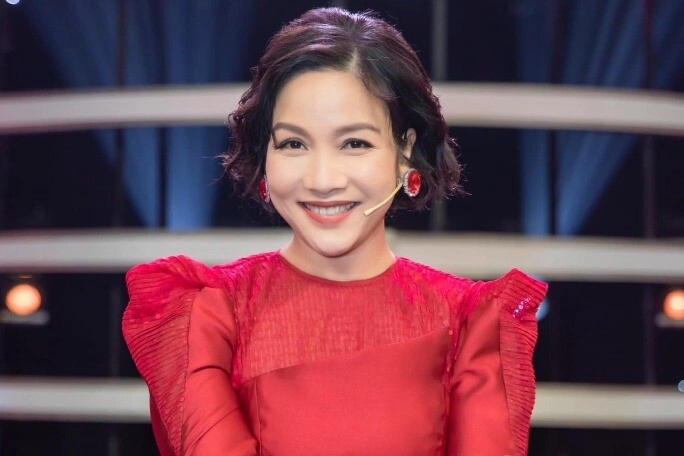 Nữ ca sĩ tốt nghiệp thủ khoa trường quân đội từng bị diva thanh lam chỉ thẳng mặt mắng trên sóng truyền hình - 1