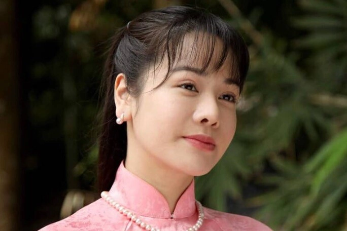 Nữ chủ tịch là mẹ đơn thân 13 tuổi đi làm thuê vươn lên thành phú bà showbiz việt 2 lần bị mất vàng - 3