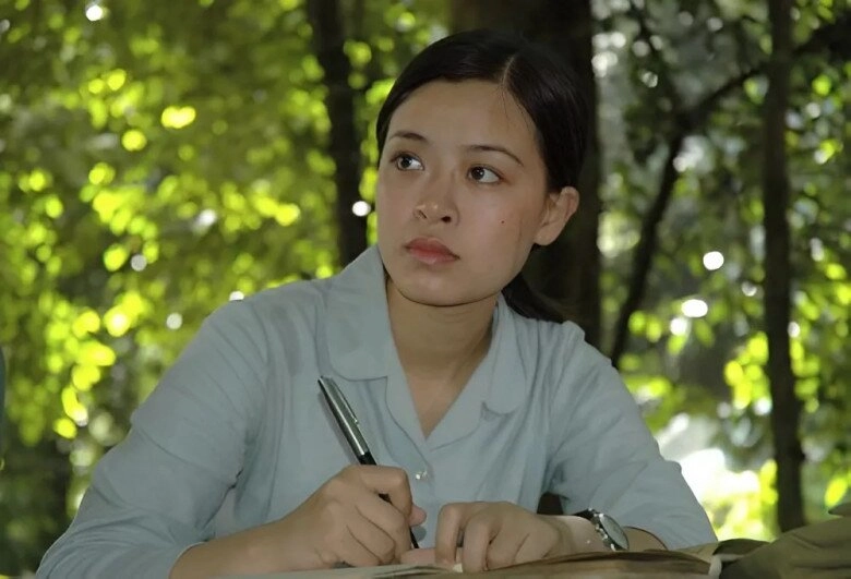 Nữ diễn viên được chọn đóng bác sĩ đặng thùy trâm nhờ không xăm lông mày u40 nhan sắc gây ngỡ ngàng - 1