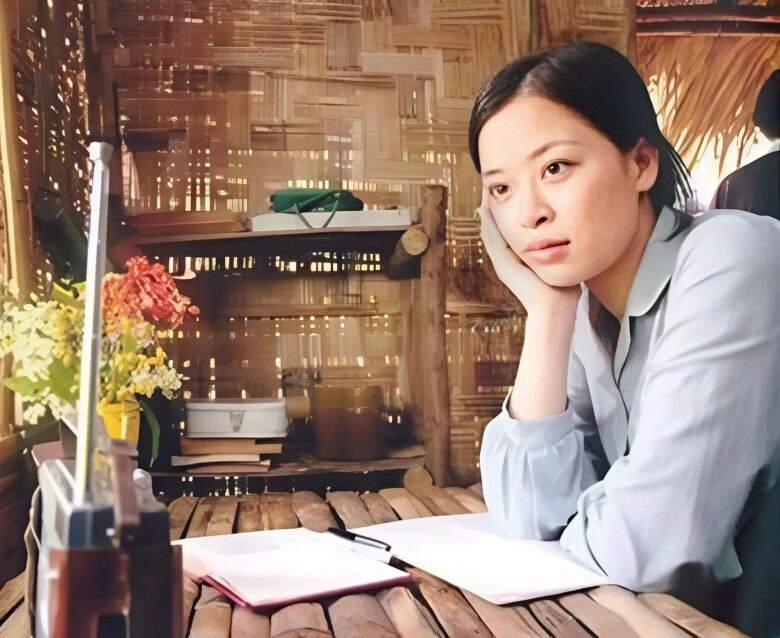 Nữ diễn viên được chọn đóng bác sĩ đặng thùy trâm nhờ không xăm lông mày u40 nhan sắc gây ngỡ ngàng - 5