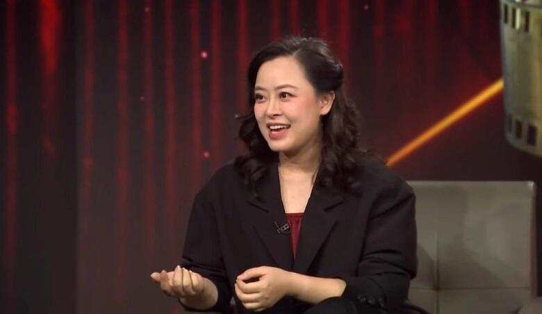 Nữ diễn viên được chọn đóng bác sĩ đặng thùy trâm nhờ không xăm lông mày u40 nhan sắc gây ngỡ ngàng - 8