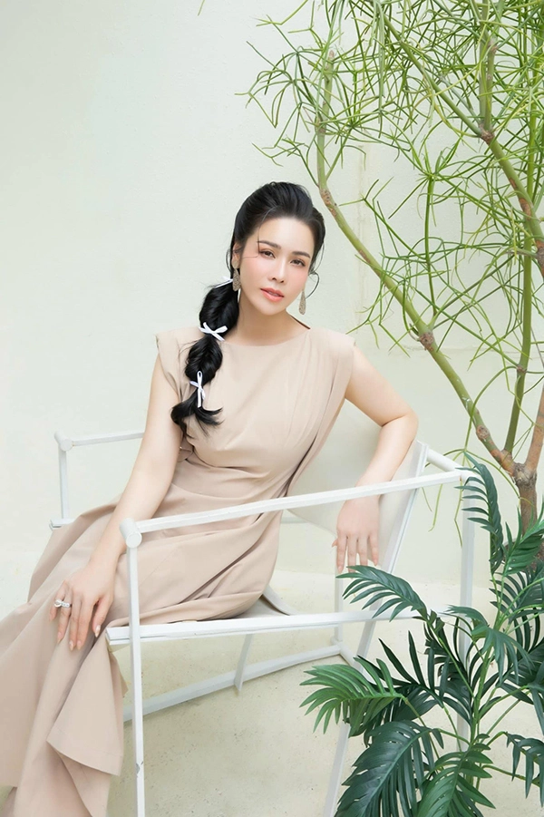 Nữ diễn viên xứ thanh vừa sinh con đã có cách giảm cân hiệu quả đáng tham khảo - 5