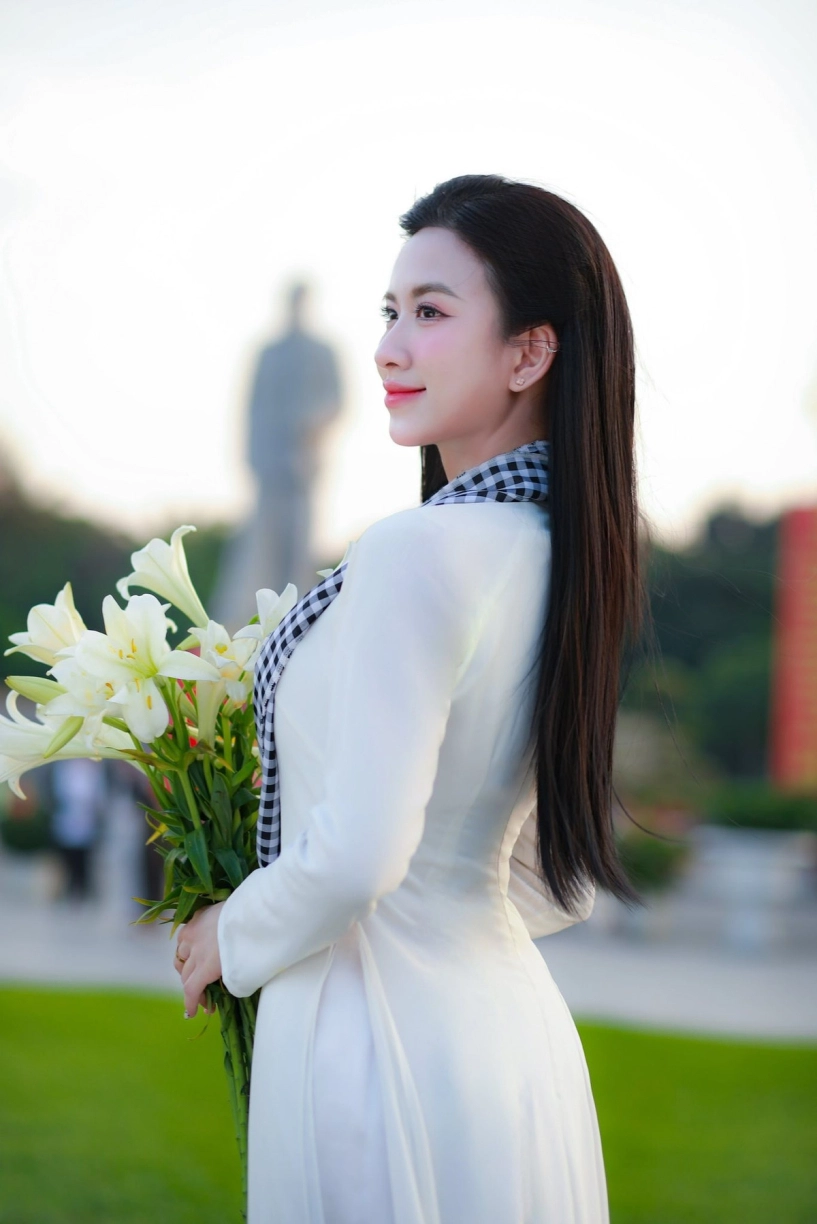 Nữ mc nghệ an sở hữu tên lạ gây sốt với visual vạn người mê - 4