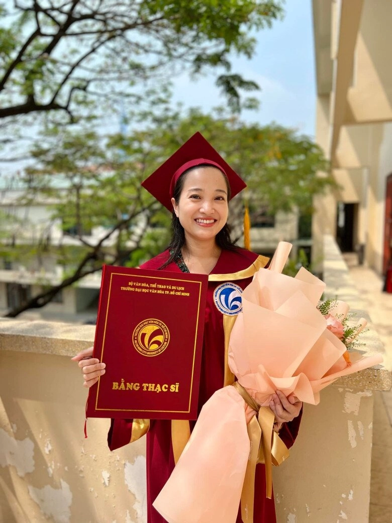 Nữ mc tác nghiệp trên trực thăng không quân hút gần triệu view là thạc sĩ văn hóa vợ của hoàng tử xiếc - 5