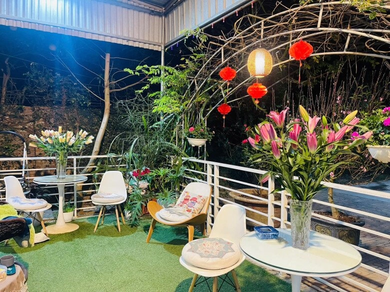 Nữ nsnd u70 mới đám cưới với chồng kém 6 tuổi nay hạnh phúc trong gia trang 1000m2 - 8