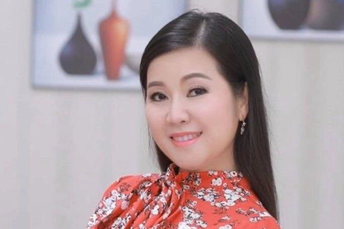 Nữ sĩ quan được phong nsnd nắm giữ nhiều chức vụ lớn từng chấp nhận làm mẹ đơn thân trước khi tái hôn - 2