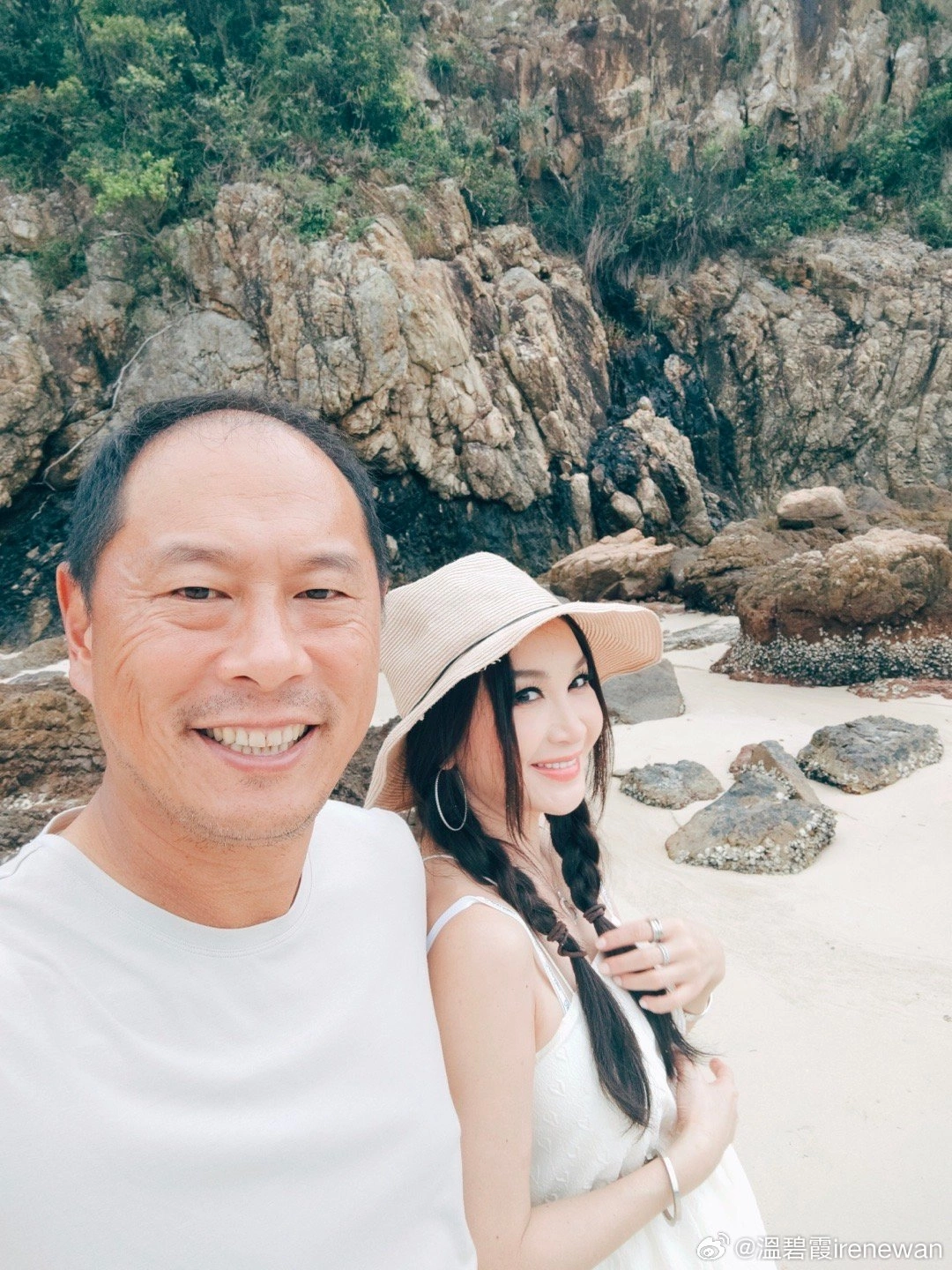 Nữ sinh 16 tuổi bỏ nhà đi bụi đổi đời thành bom sex lấy được chồng tỷ phú nhưng từ chối đẻ con - 5