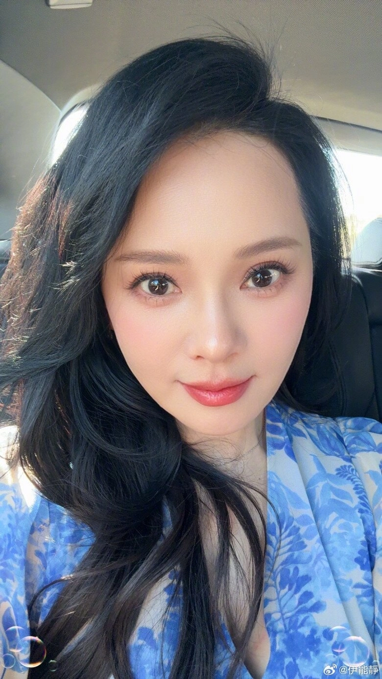 nữ thần màn ảnh u60 vẫn như gái 18 tuổi không uống nước lạnh chăm rửa mặt bằng một thứ mà nhiều người thường hay bỏ đi - 3