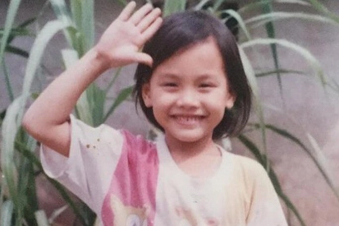 Nữ thượng úy công an lười đóng phim vẫn sắm biệt thự xe sang ầm ầm cả dàn sao phải xin vía - 1