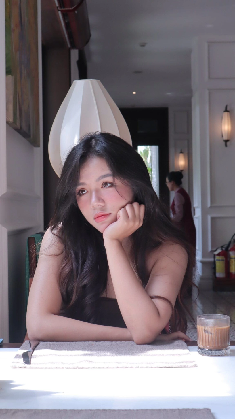 Nữ trung úy gây sốt a80 sở hữu nhan sắc vạn người mê giảm 6kg trong vòng 1 tháng đời thường gợi cảm chẳng kém ai - 8