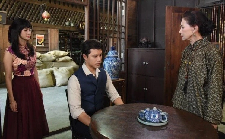 Nửa đêm con rể lén lút ra khỏi nhà tôi lặng lẽ đi theo thì đứng hình khi biết sự thật - 2