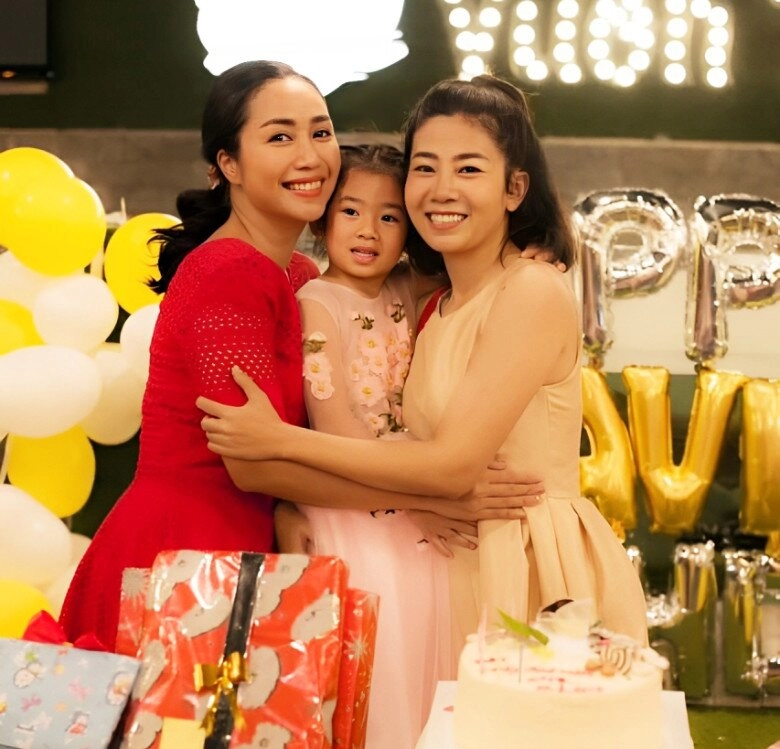 Ốc thanh vân kỷ niệm 11 năm tình bạn với mai phương nhìn ảnh cũ của cố nghệ sĩ thấy lavie nay giống hệt mẹ - 6