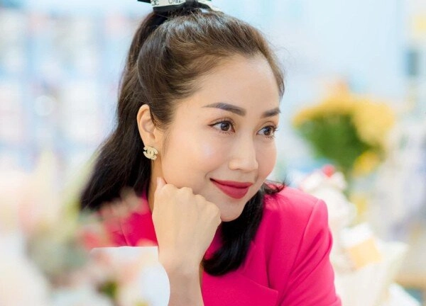 Ốc thanh vân ở úc vẫn giữ thói quen làm đẹp ở việt nam hệt phạm hương bảo sao 40 tuổi vẫn trẻ mơn mởn - 18