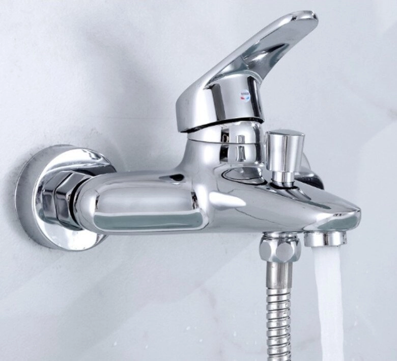 Phải thay vòi sen 3 lần tôi mới nhận ra mua vật dụng này cần tuân theo quy tắc 8 không - 5