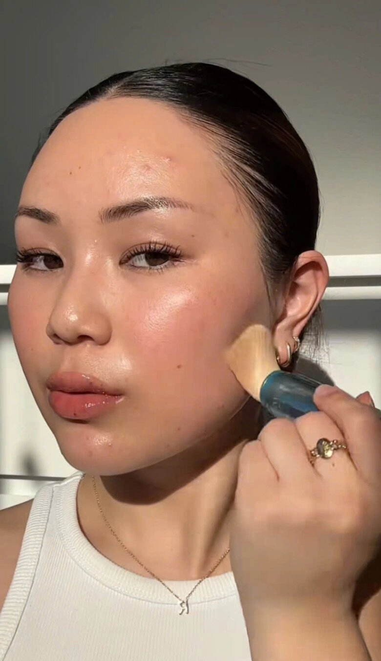 Phấn chống nắng có thể thay thế kem chống nắng truyền thống không chị em tham khảo trước khi xuống tiền - 9