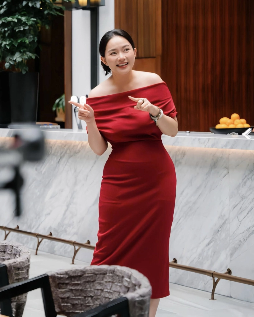 Phan như thảo được khen khéo chọn đồ dù nặng 80 kg - 2