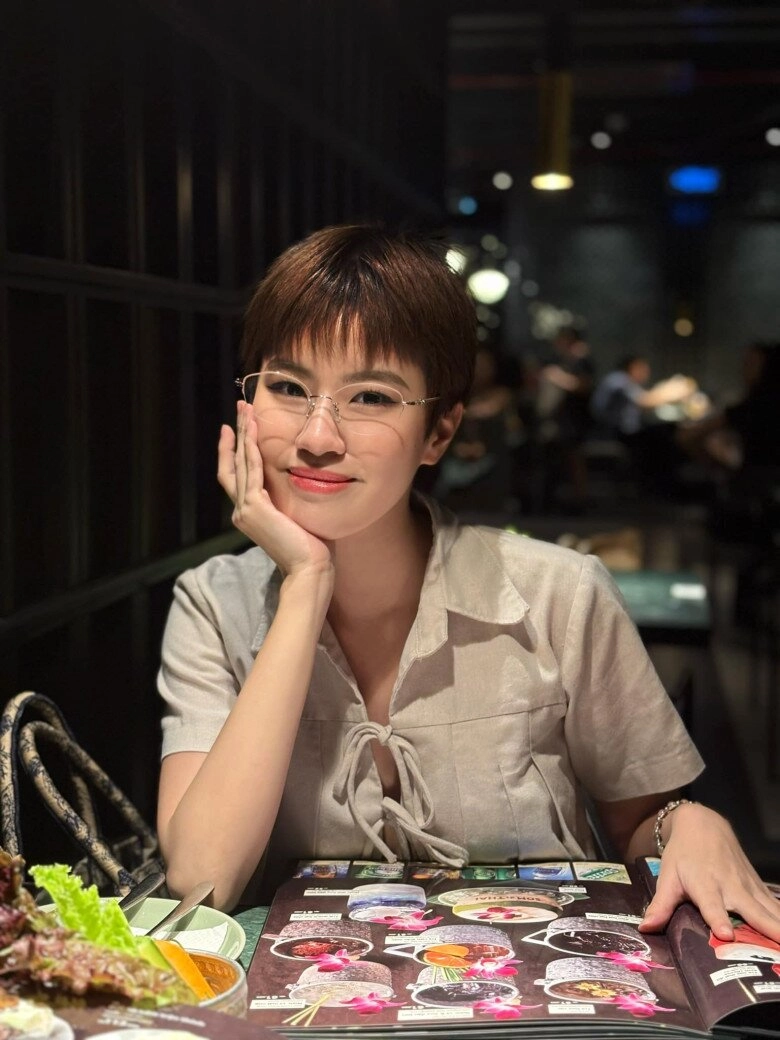 Pháo và phương mỹ chi 2 sao nữ cùng sinh năm 2003 sở hữu sự nghiệp đáng nể nhưng đường tình duyên khác biệt - 6