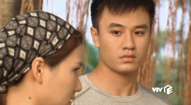 phi công trẻ bị đồn là bố em bé trong bụng hương giang khiến nữ diễn viên phải vội vã lên tiếng là ai - 6