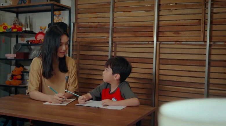 Phim giờ vàng vtv dịu dàng màu nắng lương thu trang và ngọc huyền đều đẹp nhưng lại bị ghét duy hưng diễn như lên đồng - 11