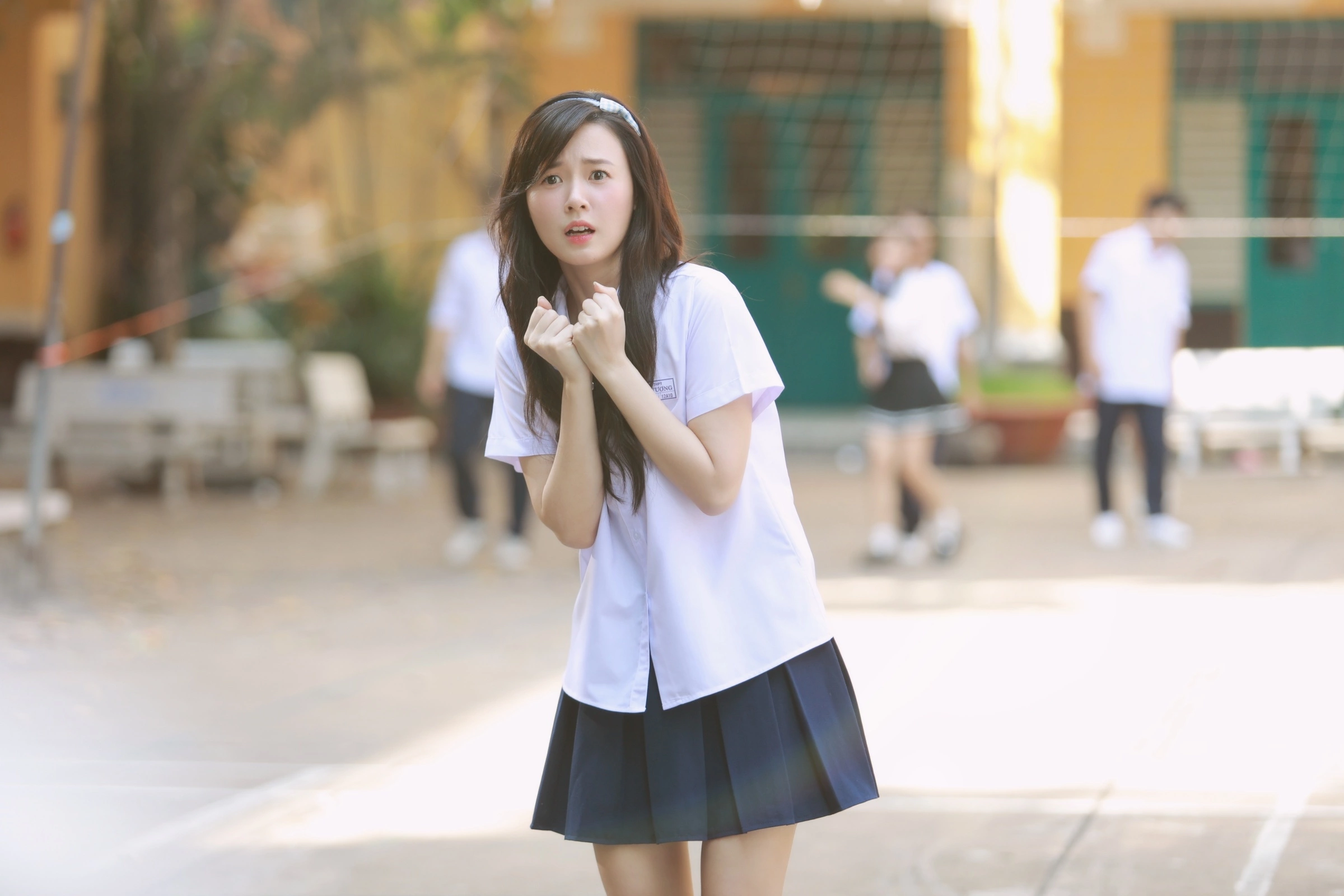 Phim xuyên không của midu phú bà tự đóng vai nữ sinh ở tuổi 36 hẹn hò mỹ nam kém 1 giáp - 2