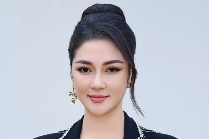 phú bà cao chưa tới 1m6 vẫn là hoa hậu thuộc dòng họ quan thượng thư triều huế có tên trong kỷ lục việt nam - 4
