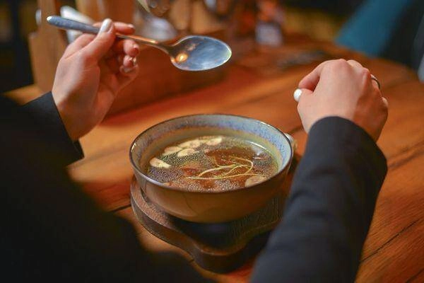 Phụ nữ 40 dễ tích mỡ tập ngay 10 thói quen này dáng ngày càng thon chồng khen bạn bè hỏi xin bí quyết - 8