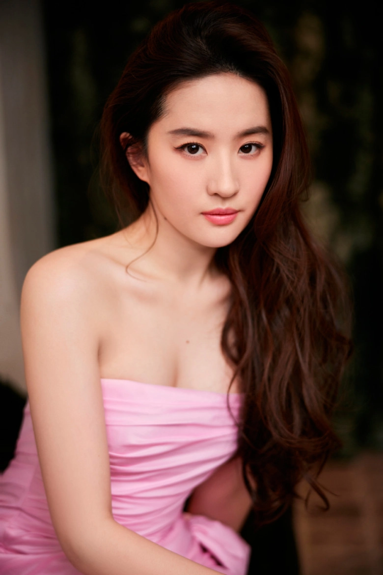 Phụ nữ 40 nên để tóc mái hay không 3 kiểu người này cứ cắt mái liền trẻ lại 10 tuổi bạn bè phải ghen tỵ - 14