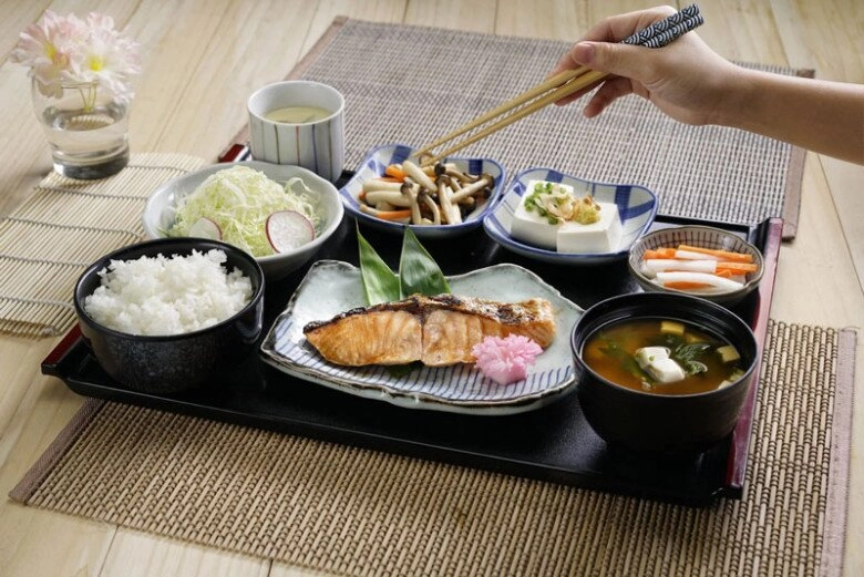 Phụ nữ nhật ngay cả khi già trông vẫn luôn trẻ hơn 10 tuổi thường ăn 3 món vào bữa tối giúp trẻ lâu lại sống thọ - 4