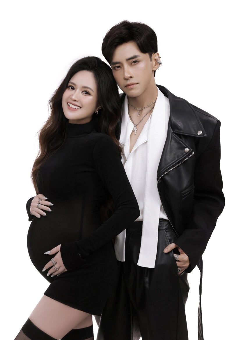 Phương hằng gạo nếp gạo tẻ sinh con đầu lòng 8 năm kết hôn khoe ảnh tiểu công chúa cực đáng yêu - 4
