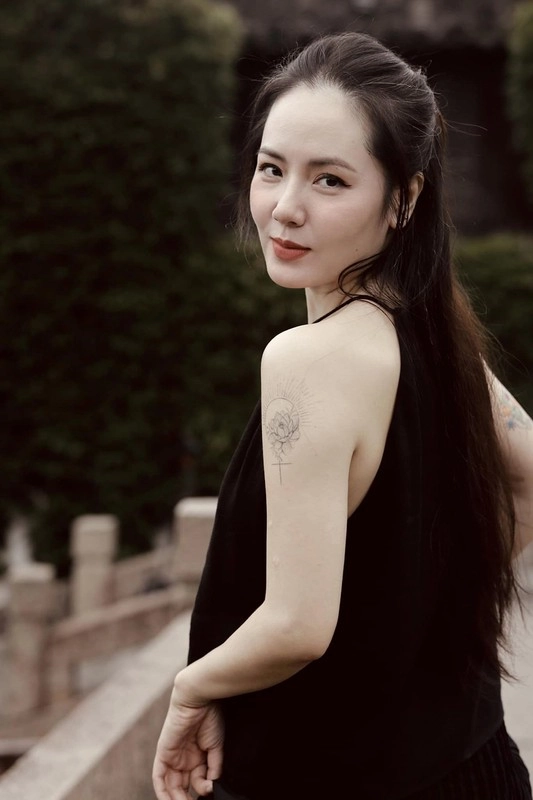 Phương linh nhan sắc mặn mà tự tin so sánh với song hye kyo - 8