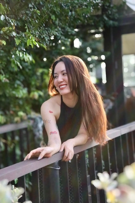 Phương linh nhan sắc mặn mà tự tin so sánh với song hye kyo - 10