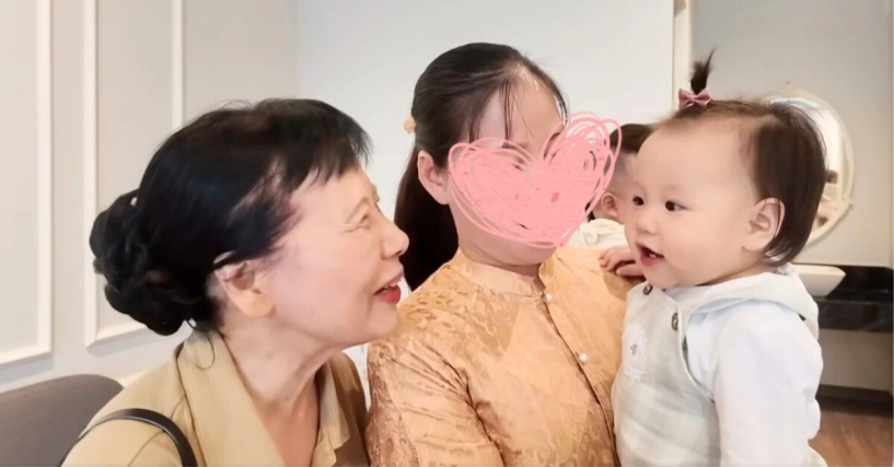 Phương oanh được mẹ chồng chăm từng li từng tí bà nội cá mập hạnh phúc khi chơi với 2 cháu song sinh - 3