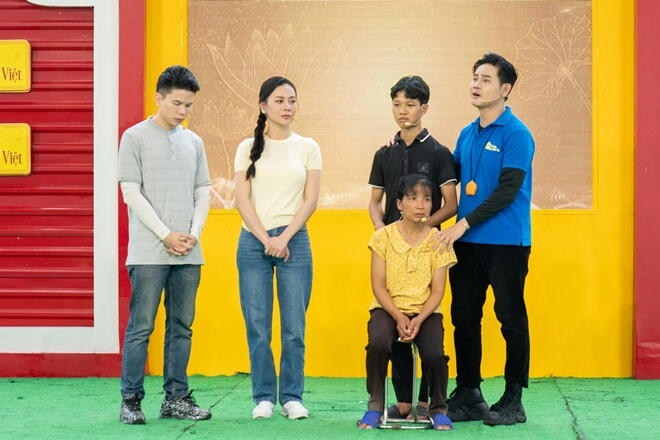 Phương oanh khóc nức nở lần đầu tiết lộ biến cố năm 15 tuổi tôi từng mơ có tiền mua sữa cho bố mẹ uống - 4