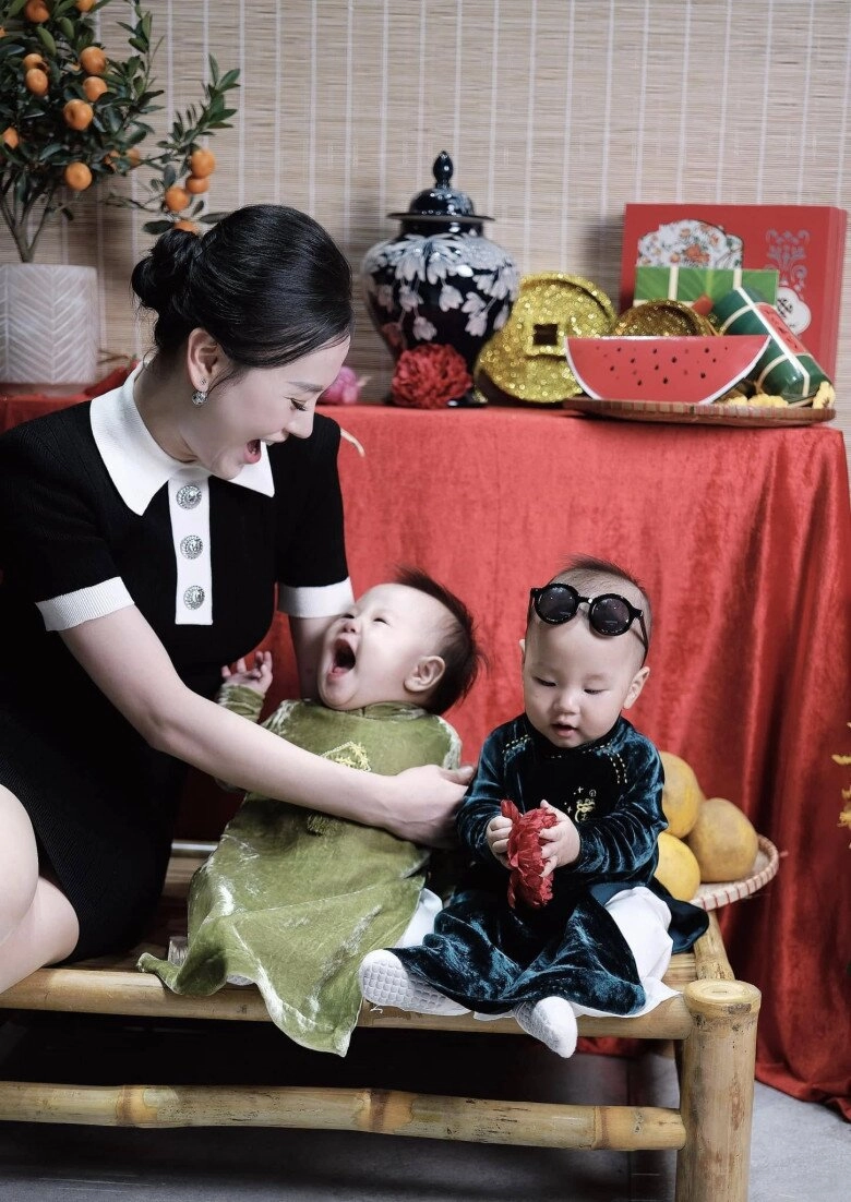 Phương oanh khoe con trai chưa tròn 1 tuổi đã biết bao bọc yêu chiều em ái nữ được mẹ gọi là phú bà nhí - 8