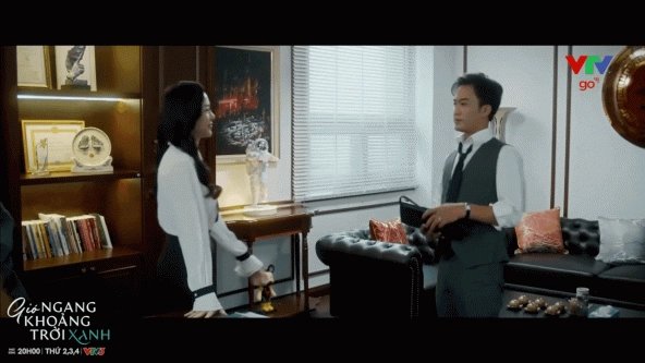 Phương oanh tái xuất ăn mặc sang chảnh tràn màn hình khác xa hình ảnh gái quê ngày xưa - 5