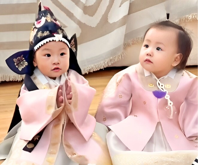 Phương oanh dọn tiệc thôi nôi hoành tráng cho cặp song sinh chuẩn dáng phu nhân cá mập với bộ trang sức kim cương - 7