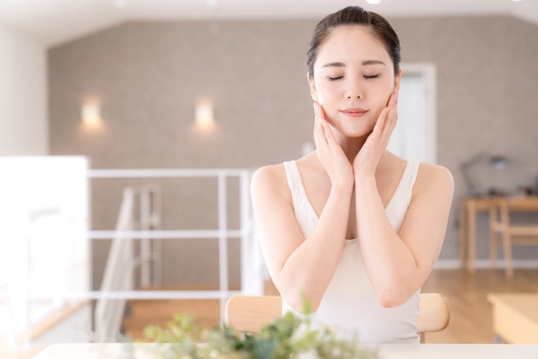 Phương pháp trị mụn bằng tỏi hot trên tiktok có thực sự hiệu quả hay hại da bác sĩ da liễu chỉ cách làm đúng nhất - 4