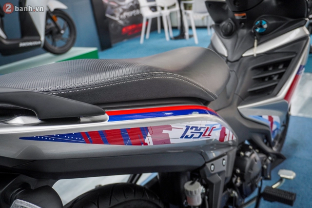 Quá bất ngờ phiên bản đường đua yamaha lc135 fi red racer vừa cập bến thị trường việt nam - 8