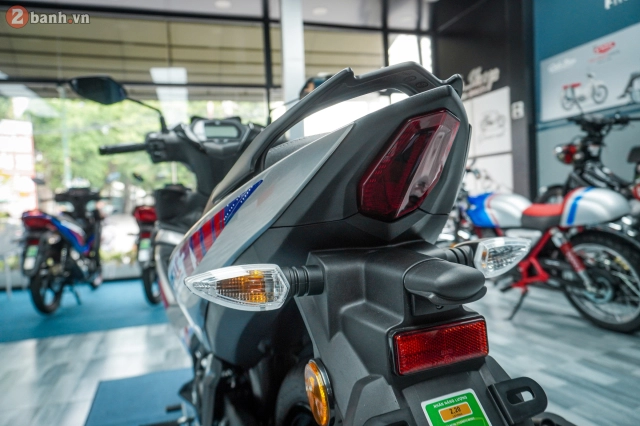 Quá bất ngờ phiên bản đường đua yamaha lc135 fi red racer vừa cập bến thị trường việt nam - 16