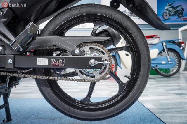 Quá bất ngờ phiên bản đường đua yamaha lc135 fi red racer vừa cập bến thị trường việt nam - 29