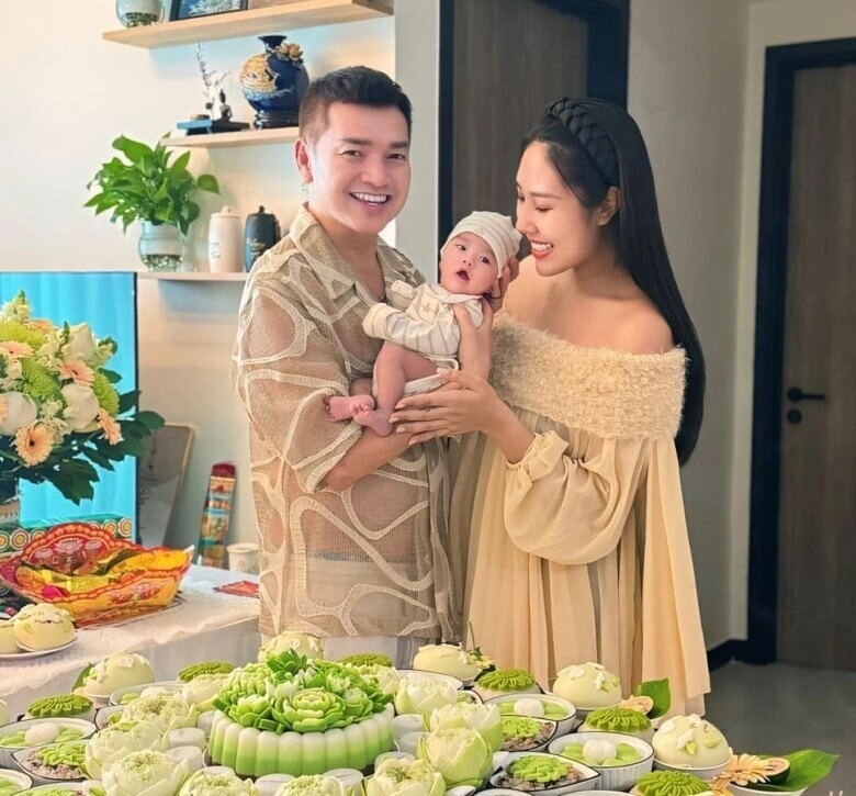 Quang minh nghiêm khắc dạy quý tử mê vợ yêu trên mạng xã hội bà xã kém 37 tuổi hoảng hốt khi bị giục sinh thêm - 3