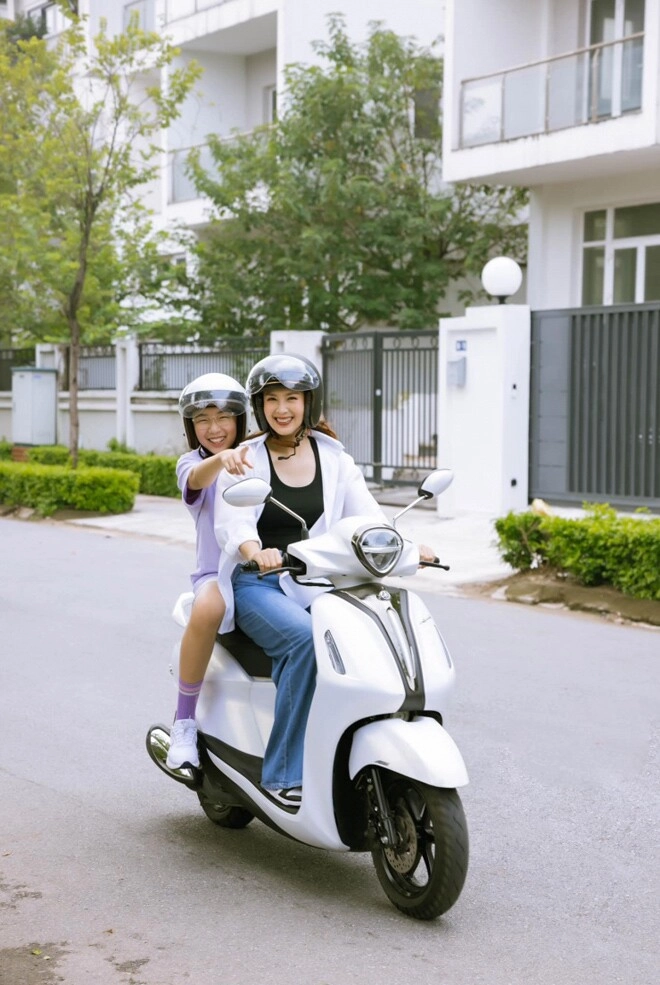 Quyết giấu kín chồng đại gia hồng diễm đưa ái nữ cao 1m67 lên sóng tiết lộ thay đổi lớn ở con - 6