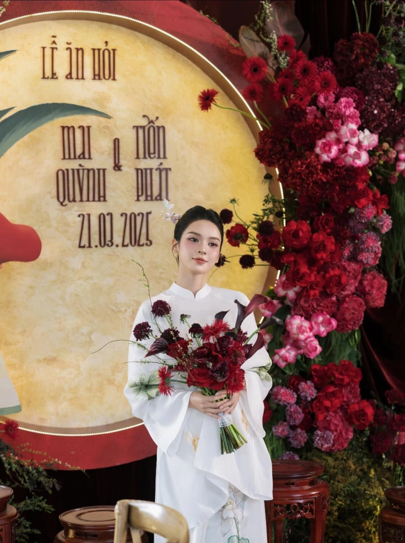 Quỳnh lương làm lễ ăn hỏi với thiếu gia trà vinh con trai riêng xuất hiện trong ngày vui của mẹ và bố dượng - 2