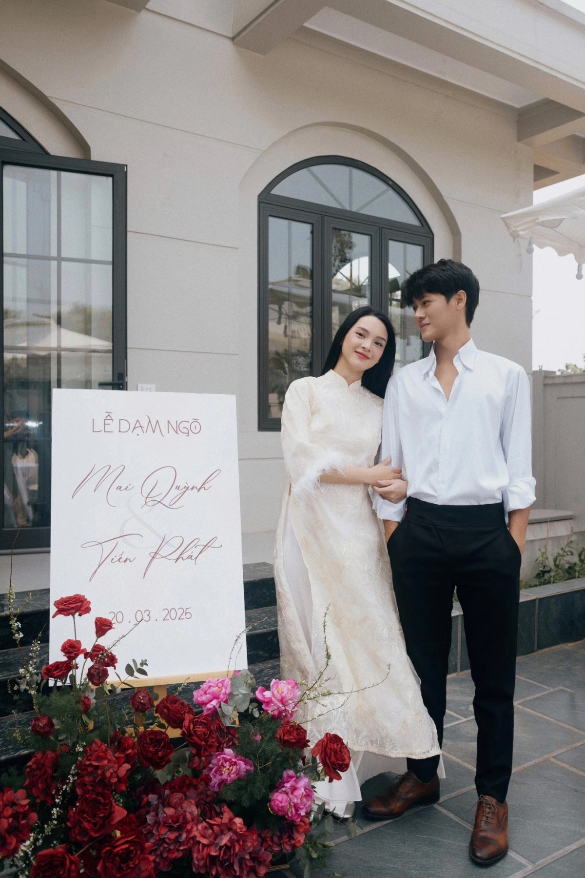 Quỳnh lương làm lễ ăn hỏi với thiếu gia trà vinh con trai riêng xuất hiện trong ngày vui của mẹ và bố dượng - 9
