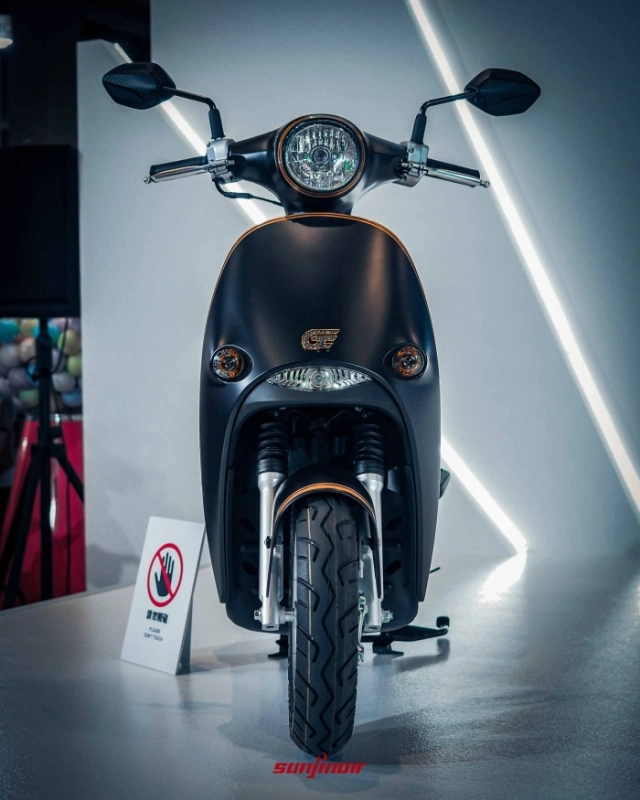 Ra mắt kymco genie 115 hoàn toàn mới đối thủ xứng tầm với honda vision - 3