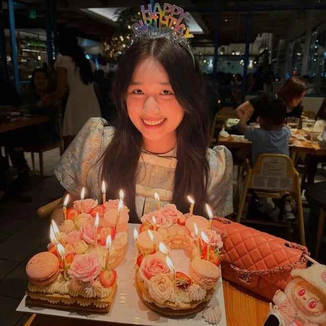 rich kid du học jenny huỳnh gợi cảm ở tuổi 20 - 4