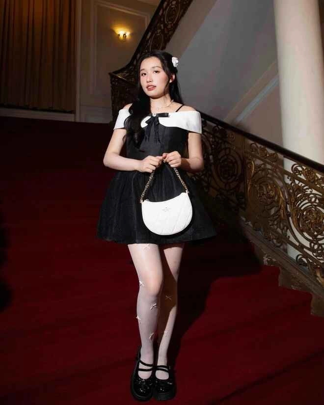 rich kid du học jenny huỳnh gợi cảm ở tuổi 20 - 10