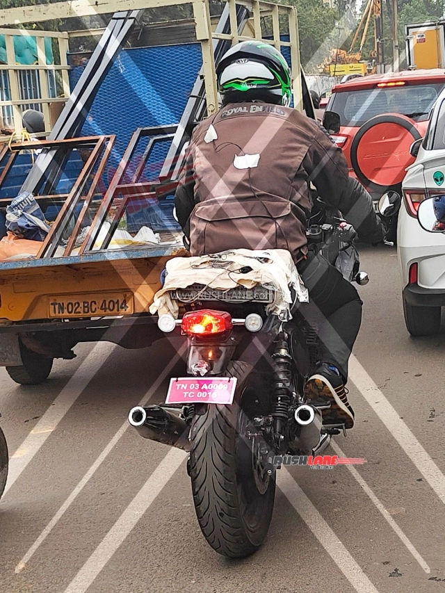 Royal enfield continental gt 750 cafe racer thế hệ mới sắp xuất hiện - 4
